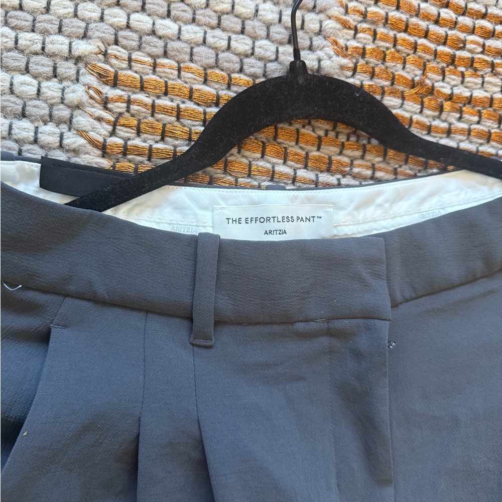 Aritzia Charcoal Effortless Pant- cropped-Crepette.